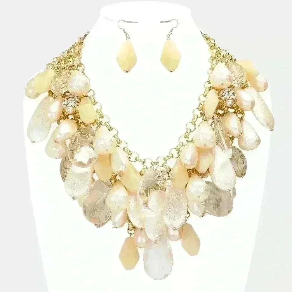 CHUNKY PEARL TEARDROP CLUSTER VINE NECKLACE & EARRING SET